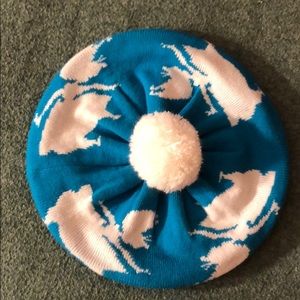 HotTopic Disney Alice in Wonderland beenie